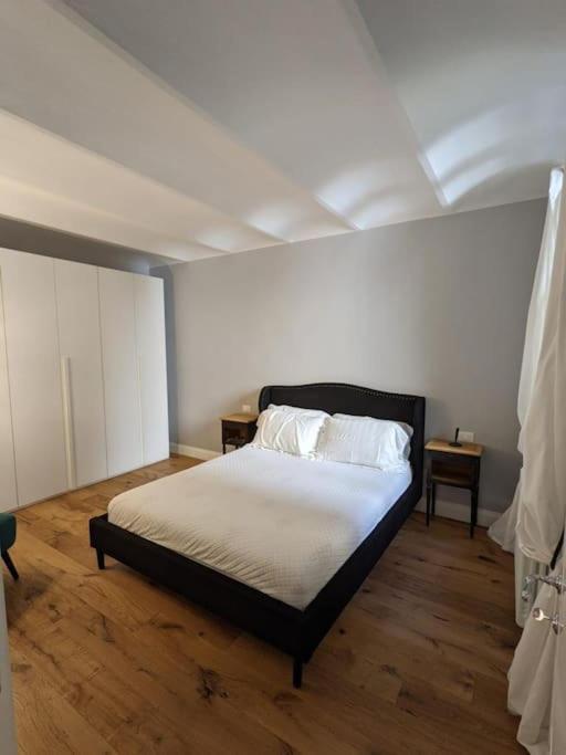 New Stylish 3-room On Lungarno Appartement *